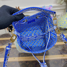 Load image into Gallery viewer, Neonoe BB