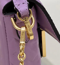 Load image into Gallery viewer, Baguette Mini