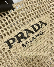 Load image into Gallery viewer, Crochet Tote