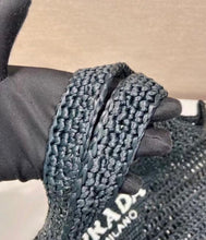 Load image into Gallery viewer, Crochet Tote