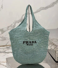 Load image into Gallery viewer, Crochet Tote