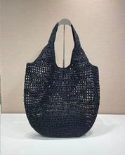 Load image into Gallery viewer, Crochet Tote