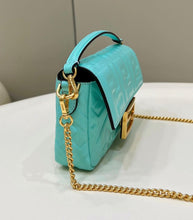 Load image into Gallery viewer, Baguette Mini