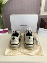 Load image into Gallery viewer, Triple S Ladies