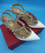 Load image into Gallery viewer, Rockstud 10cm Heels