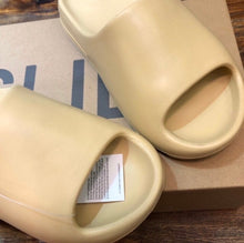 Load image into Gallery viewer, Slides