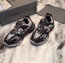 Load image into Gallery viewer, Track Sneaker Ladies