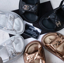 Load image into Gallery viewer, CC Chain Dad Sandals