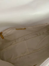 Load image into Gallery viewer, 19 Bag