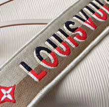 Load image into Gallery viewer, Neonoe BB