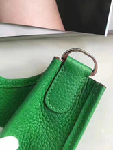 Load image into Gallery viewer, Evelyne