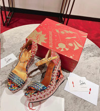 Load image into Gallery viewer, Madmonica Wedges