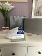 Load image into Gallery viewer, Oversized Sneaker Leather Ladies