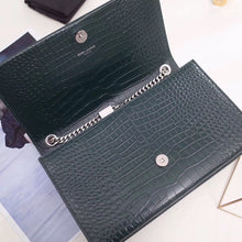 Load image into Gallery viewer, Kate Medium Embossed Tassel Bag