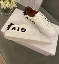 Load image into Gallery viewer, Reverse Sneaker