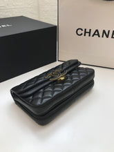 Load image into Gallery viewer, Flap Bag