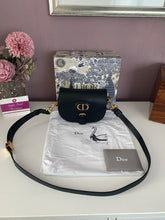 Load image into Gallery viewer, Bobby