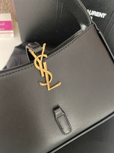 Load image into Gallery viewer, Hobo