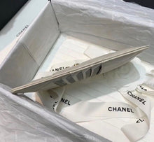 Load image into Gallery viewer, Lambskin Phone Card Purse