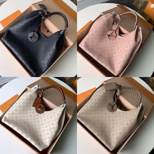 Load image into Gallery viewer, Carmel Hobo