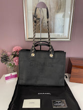 Load image into Gallery viewer, Deauville Tote