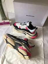 Load image into Gallery viewer, Triple S Ladies