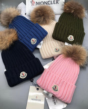 Load image into Gallery viewer, Fur Pom Hat