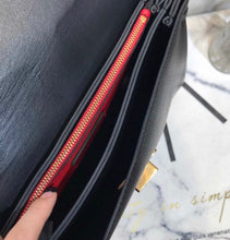 Load image into Gallery viewer, V Ring Shoulder Bag