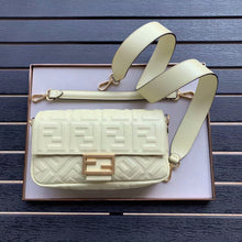 Load image into Gallery viewer, Baguette