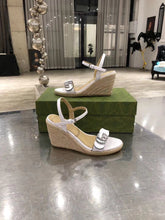 Load image into Gallery viewer, Leather Platform Espadrilles