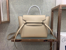 Load image into Gallery viewer, Belt Bag