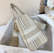 Load image into Gallery viewer, Lady D Stripes