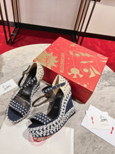 Load image into Gallery viewer, Madmonica Wedges