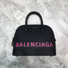 Load image into Gallery viewer, Ville