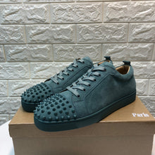 Load image into Gallery viewer, Louis Spikes Womens