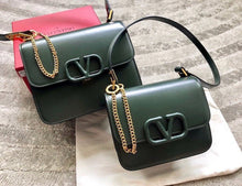 Load image into Gallery viewer, V Sling Shoulder Bag
