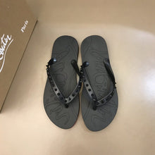 Load image into Gallery viewer, Loubi Flip Flops