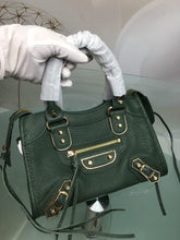 Load image into Gallery viewer, City Bag Grained