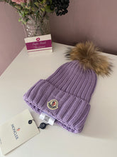 Load image into Gallery viewer, Fur Pom Hat