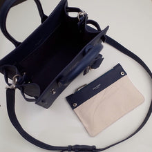 Load image into Gallery viewer, Sac De Jour Grained Leather