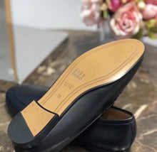 Load image into Gallery viewer, Jordaan Leather Loafers