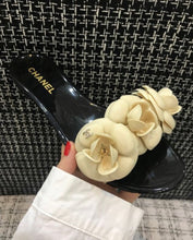Load image into Gallery viewer, Camellia Sandals