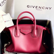 Load image into Gallery viewer, Antigona Soft Leather