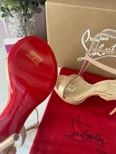 Load image into Gallery viewer, Loubi Queen