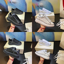 Load image into Gallery viewer, Oversized Sneaker
