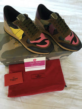 Load image into Gallery viewer, Camo Rockrunners Ladies