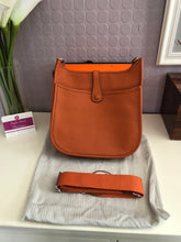 Load image into Gallery viewer, Evelyne