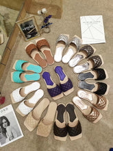 Load image into Gallery viewer, Padded Sandals