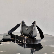 Load image into Gallery viewer, Re Edition Leather Bag