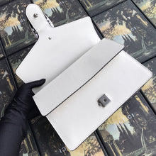 Load image into Gallery viewer, Dionysus Grained Leather